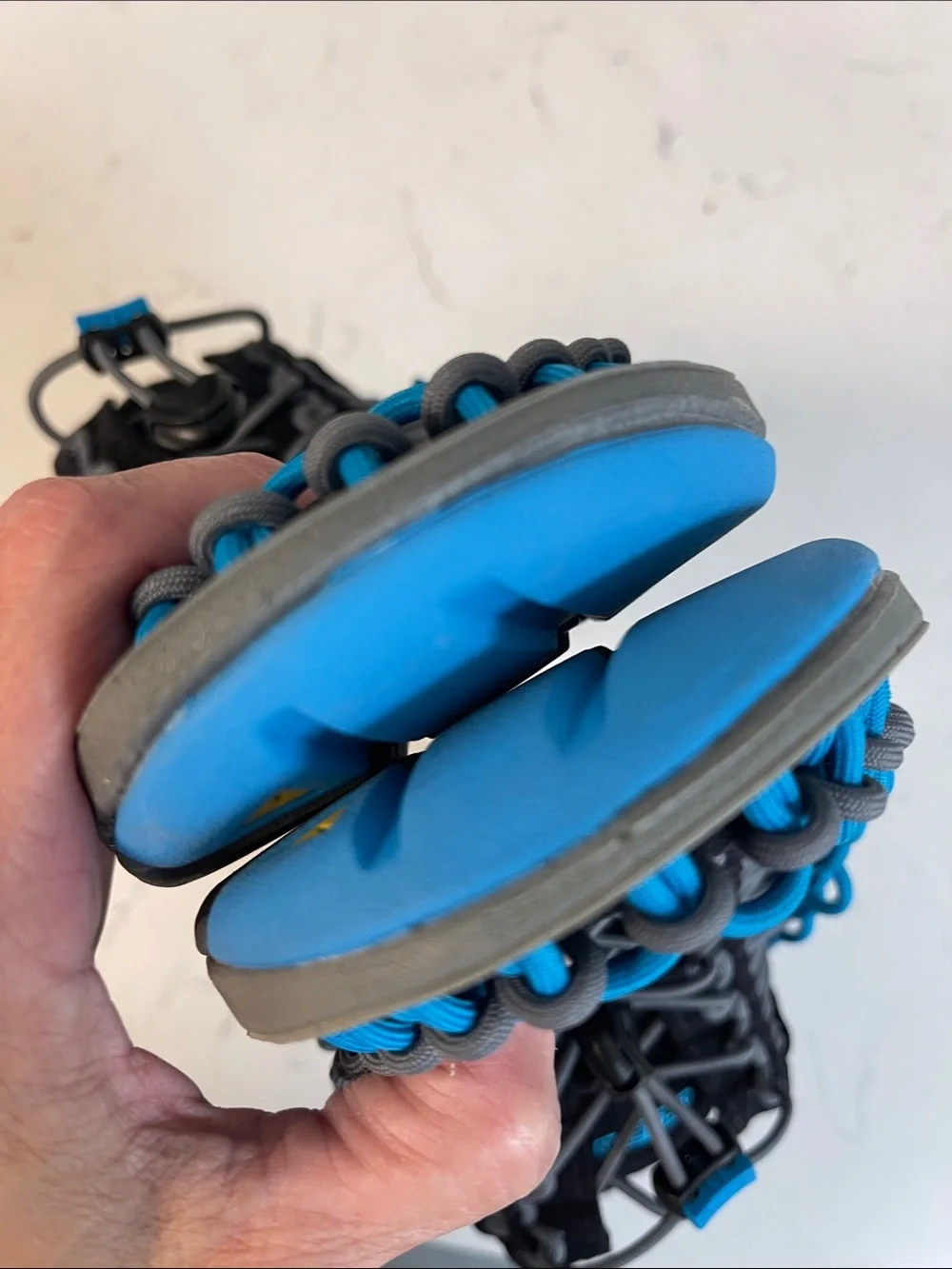 Keen UNEEK Men's Outdoor Sandal Black/Blue US Size 11.5 Worn 3-4 times